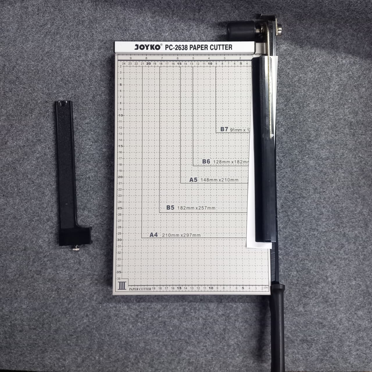 Pemotong Kertas / Paper Cutter Joyko F4 PC-2638 - Gambar 4